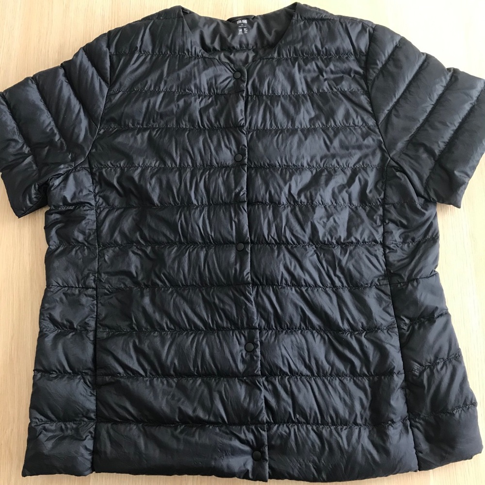 Short sleeve Down Jacket from Uniqlo